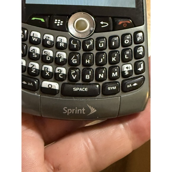 BlackBerry Curve 8330‎ (Sprint) Smart Phone , No Battery - Picture 2 of 8